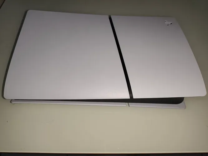 PS5 slim, Mídia Digital, 825 GB, com Nota Fiscal