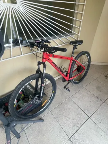 BICLETA MONARK ARO 29 SEMI-NOVA 