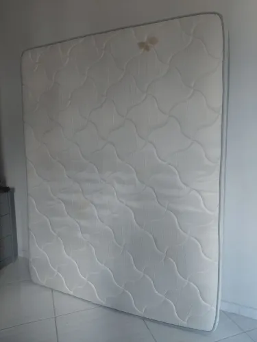 Colchão Queen 198 x 158 cm