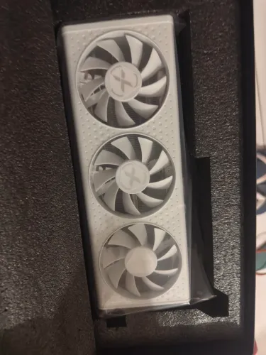 Placa de video rx 7600