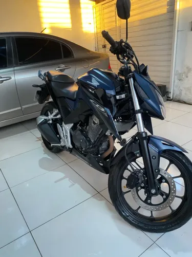 Honda CB 300f Twister Flex 2025