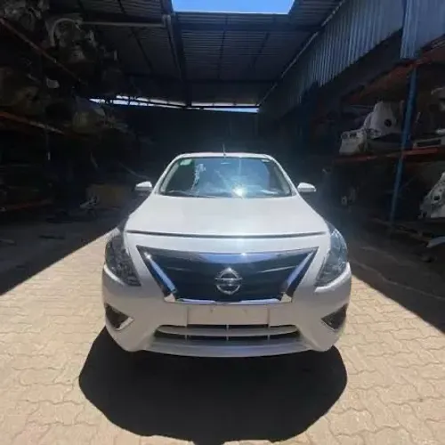 Sucata Versa 1.6 manual! Somente retirada de peças!