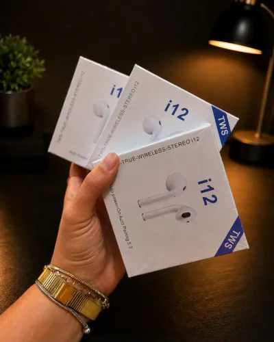 Fone Bluetooth Barato i12 TWS Par de Fones Sem Fio com Estojo Recarregável