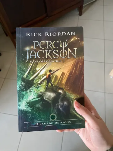 Percy Jackson e os Olimpianos - 1 - O ladrão de raios