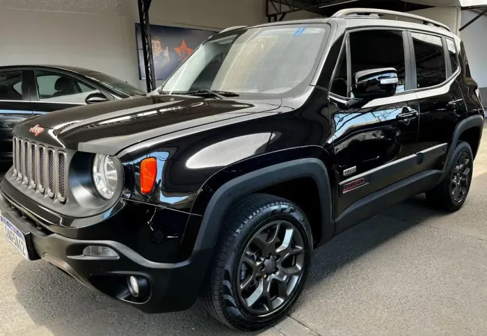 Jeep Renegade 75 Anos 2.0 4X4 TB Diesel Aut. 2017