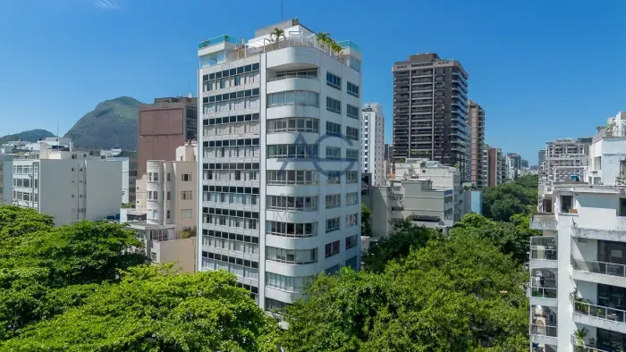 MARAVILHOSOS 250M2 4QTOS(SUITE) 3VAGAS 1/ANDAR,PLANTA CIRCULAR ENTRE IPANEMA, LEBLON QUADR