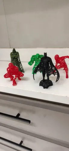 COLEÇÃO HERÓI MARVEL VAZADOS