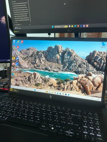 Notebook Gamer Acer Nitro V15 - Ryzen 7 + RTX 4050 + 1TB SSD - Comprado em maio/2026