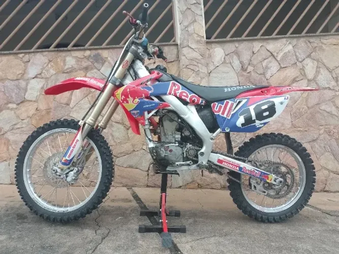 CRF R Dois Cano 