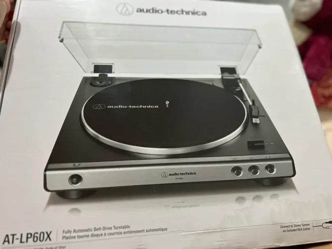 Toca discos Audio Technica AT-LP60X