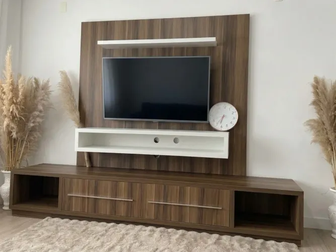 Rack com painel marcenaria