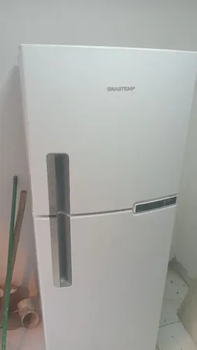Vendo Geladeira nova