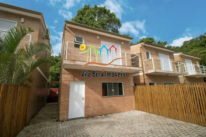 Casa a venda e locação em Ilhabela