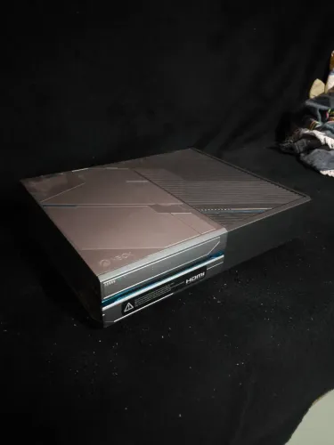 Xbox one 1tb edição halo 5: Guardians