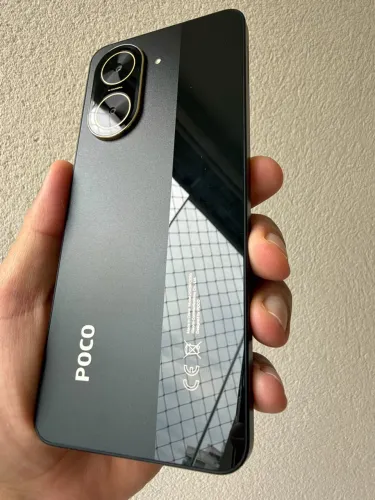 Celular Poco Phone C71 estado de novo carregador original
