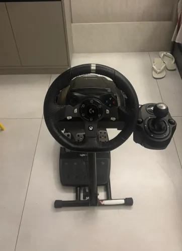 Volante Logitech G920, marcha manual, pedais e suporte para volante para Xbox e pc