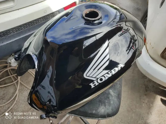 Tanque cb 300 2008