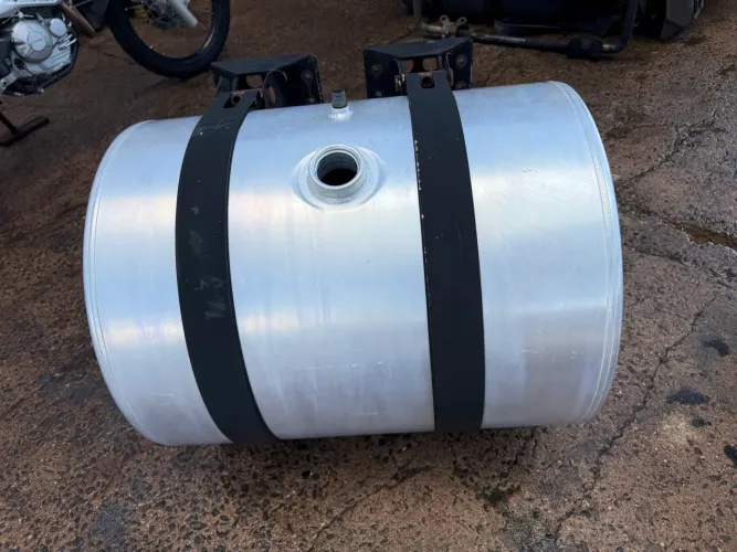 Tanque alumínio caminhão par de tanques 