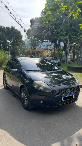 Fiat Punto Sporting 1.8 Flex 8v/16v 5P 2010