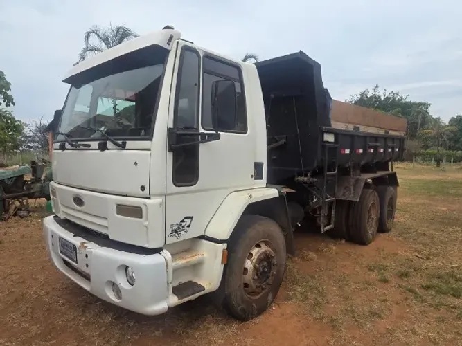Cargo 2428/08/09 truck caçamba leke