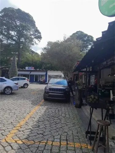 Alugo Loja com 82,00 metros na GRANJA VIANA