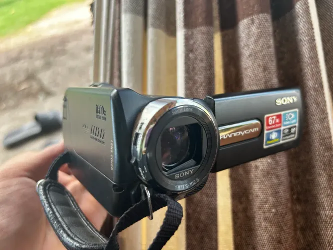Câmera  Sony Handycam DCR-SR2