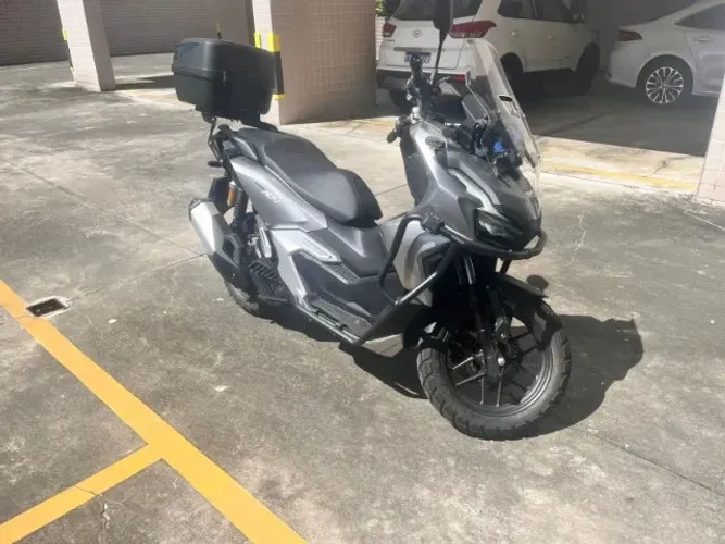 HONDA ADV 160 2025 800km
