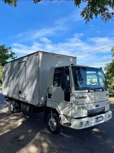 Ford Cargo 815 E