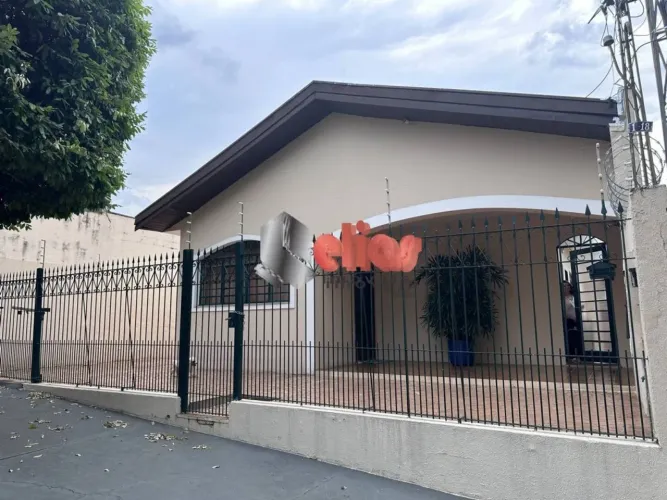 Casa para venda com 135 m² e 3 quartos em Vila Pacífico, Bauru - SP