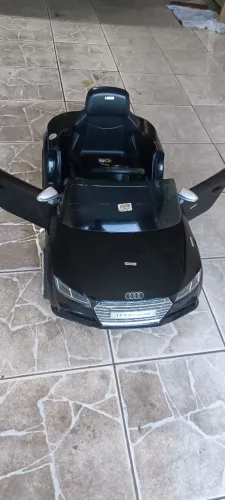 Carro/caminhonete de brinquedo Bel Audi tt RS Brink cor preto