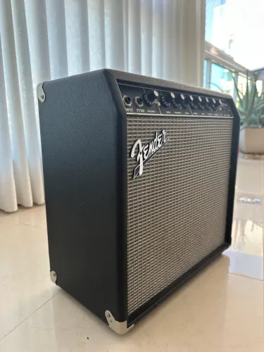 Amplificador Fender Champion 40