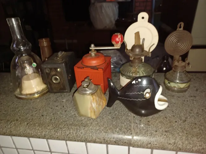 Lote de 7 peças antigas .