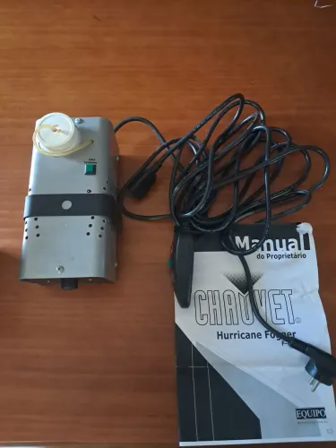 Máquina de Fumaça Hurricane Chauvet