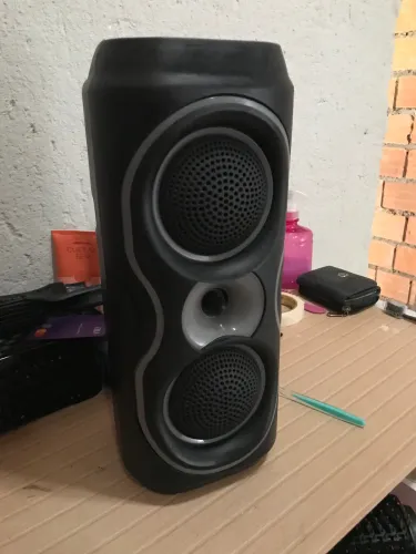 Vende-se caixa de som