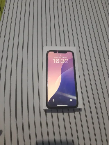 iPhone XR 128gb com Face ID