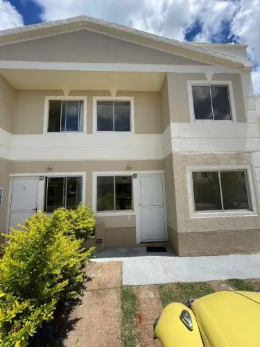 Casa com 3 dormitórios para alugar por R$ 3.500,00/mês - Jardins Mangueiral - São Sebastiã