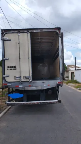 VENDO BAÚ CASTANHAL ANO 2015 E APARELHO THERMO KING T-680 APENAS * 