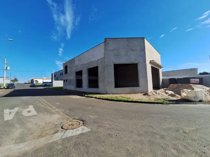 Salão comercial para alugar no bairro Residencial Azaléas, Saltinho-SP