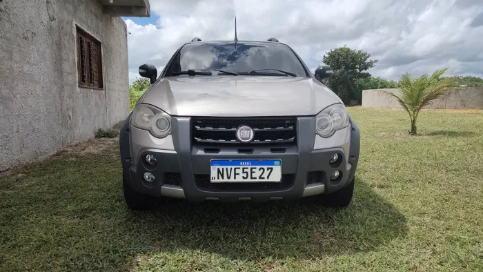 Fiat Strada Adventure1.8/ 1.8 Locker Flex CD 2011