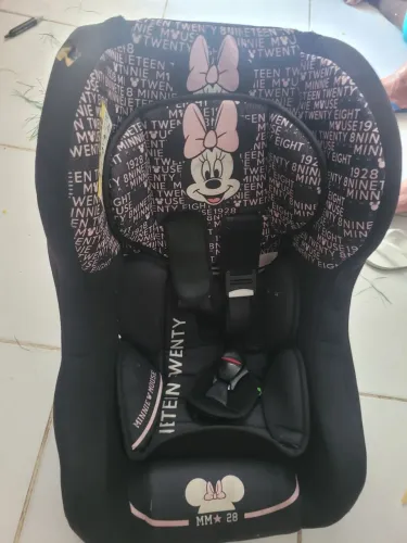 Cadeirinha de carro infantil