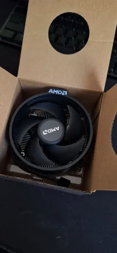 Cooler AMD