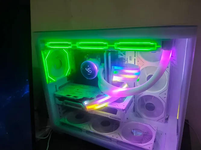 PC Gamer Completo RX 9060 XT 16GB Ryzen 55600 + Monitor 165Hz + Periféricos