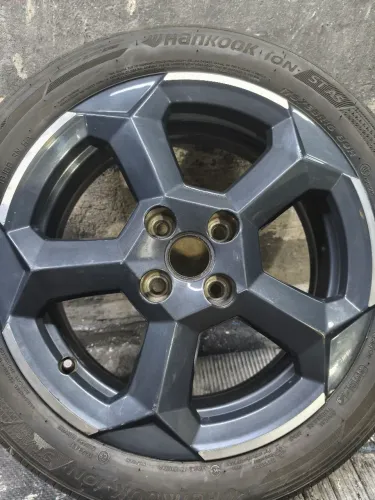 Roda de BYD Dolphin Mini