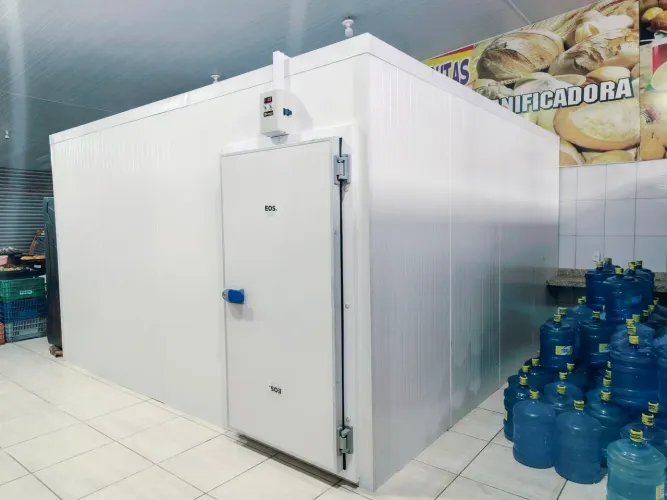 Câmara frigorífica pra vender congelado e resfriado