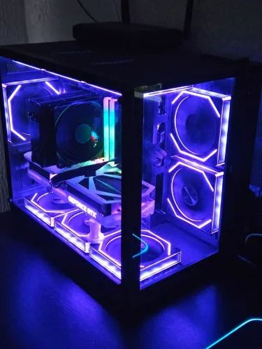 Pc gamer Ryzen 5700x / Rtx 4070 / 32gb ram