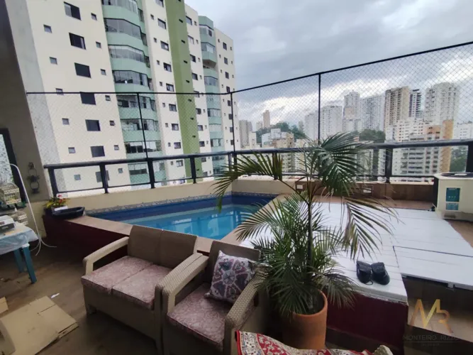 Pent house à venda com 3 suítes em excelente localização!