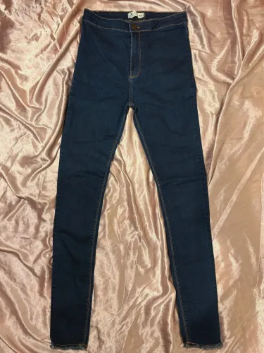 Calça Jeans Skinny Hering Cor: Azul Escuro Tamanho: 42/32 (tamanho americano)  