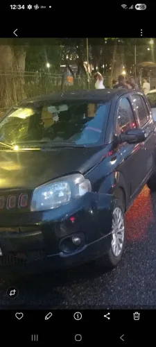 Fiat Uno Sporting 1.4 EVO Fire Flex 8V 4P 2013