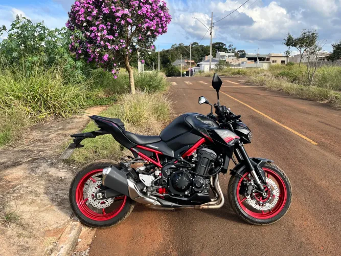 Z900 2021 - 18.000 km