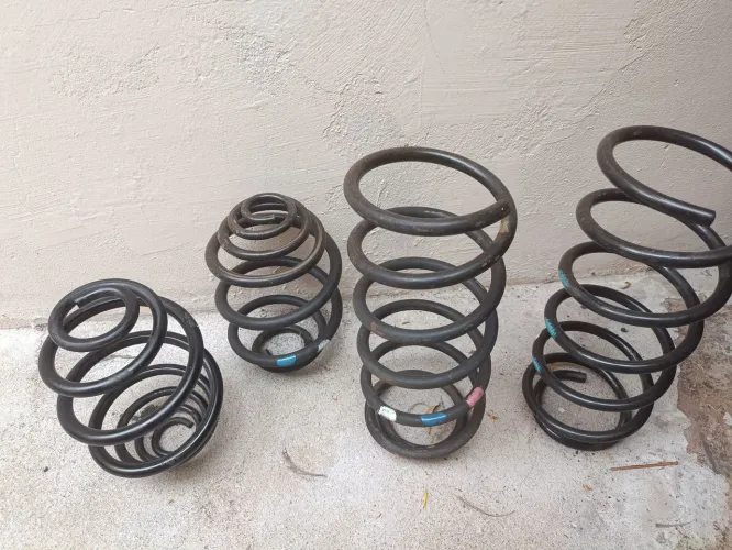JOGO DE MOLA CHEVROLET CORSA ORIGINAL 